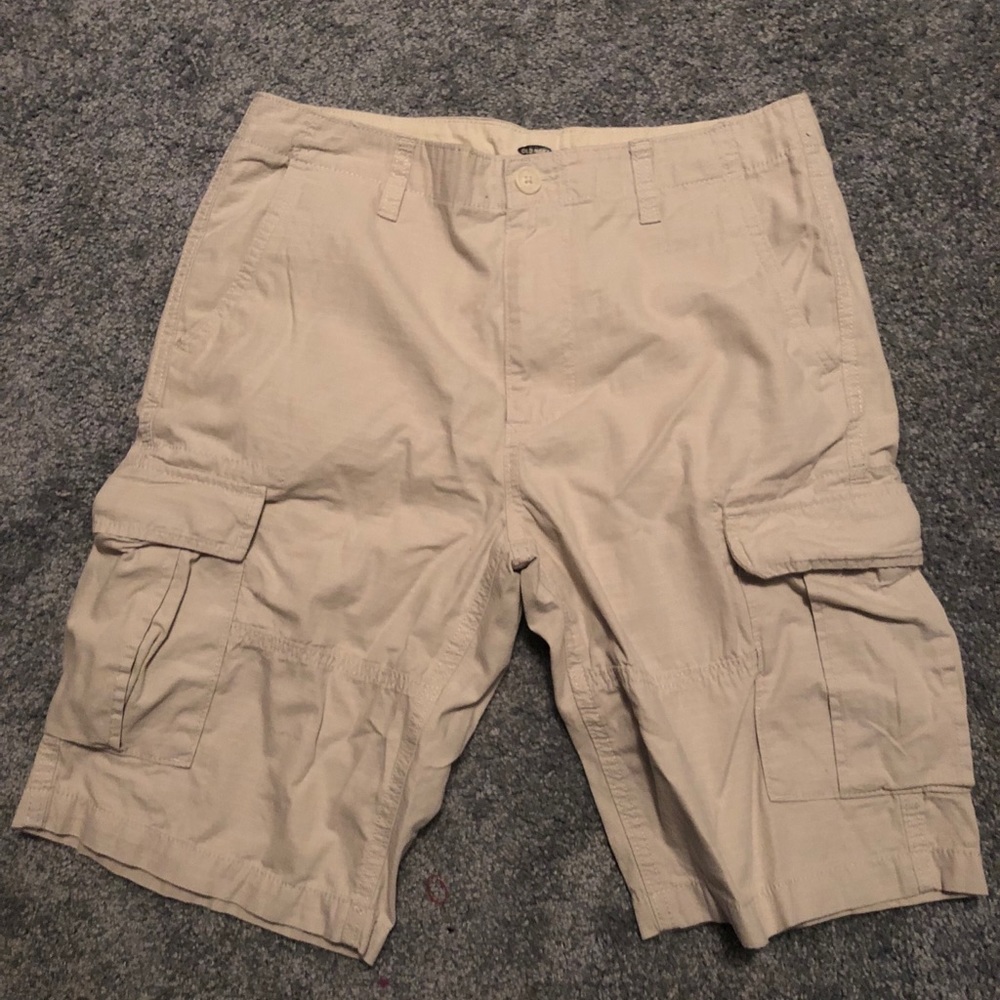 SIZE 30 OLD NAVY KHAKI SHORTS